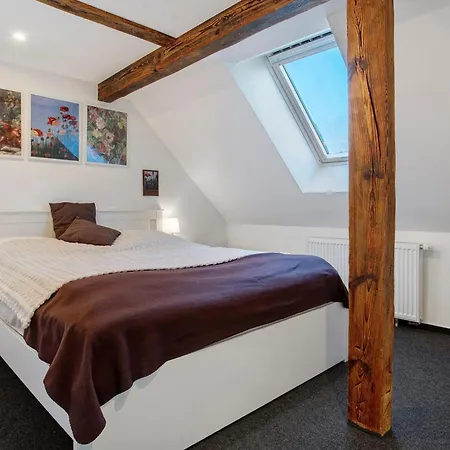 Appartement Gemuetliche In Seenaehe Neustrelitz